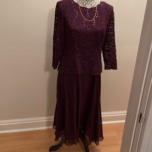 Alex Evenings dress in burgundy size 12